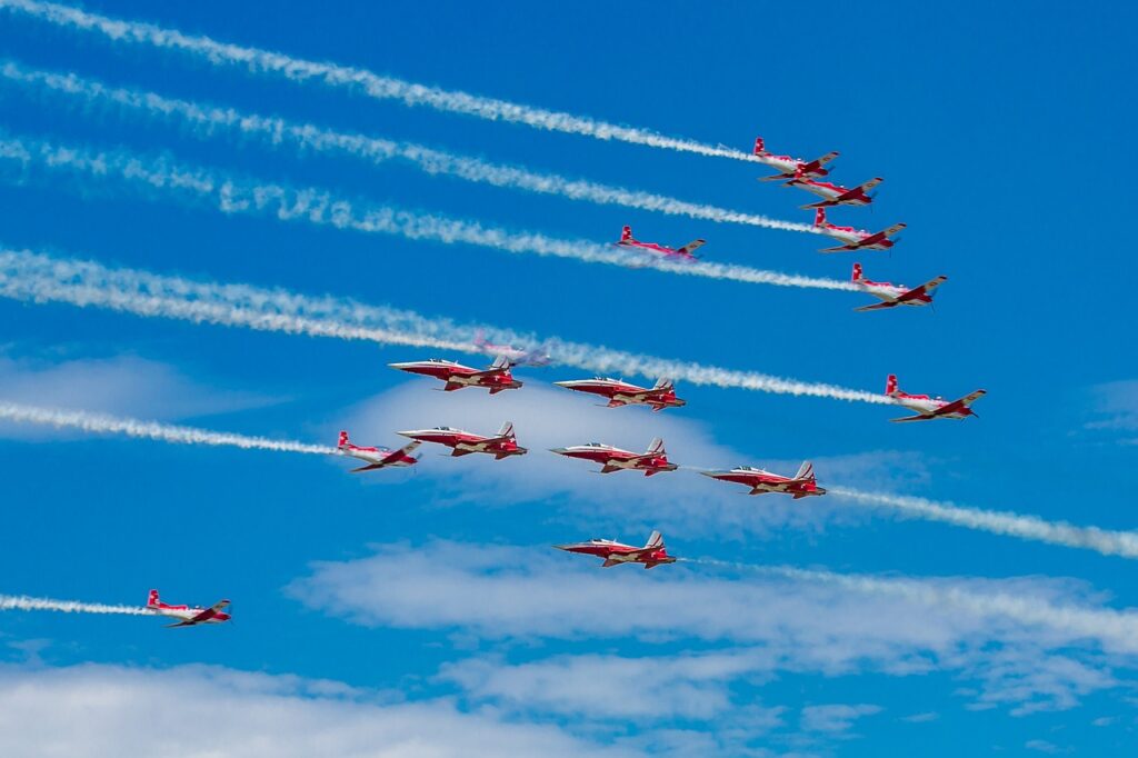 Patrouille Suisse - Pilatus P-7 Eventlokal mieten