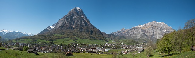 Glarnerland - Raum für private Feier mieten - Fronalp
