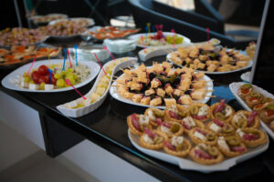Potluck Tipps mit passendem Lokal - Potluck-Dinner