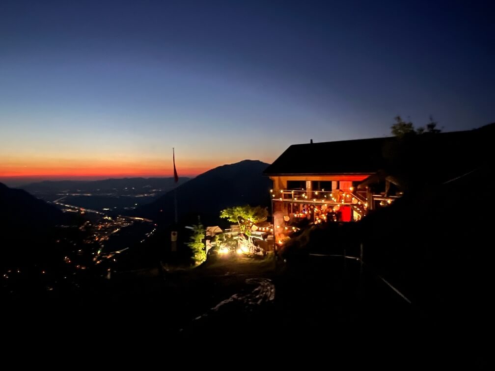 Feiern mit Stil Stockhus - Das Eventlokal über den Wolken im Glarnertal
